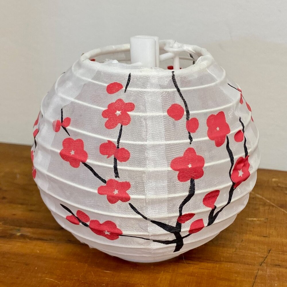 STRING OF 10 CHERRY BLOSSOM SOLAR GARDEN PORCH LANTERNS - RARE AND BEAUTIFUL